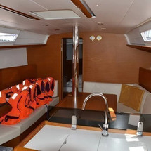 Jeanneau Sun Odyssey 379