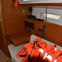 Jeanneau Sun Odyssey 379