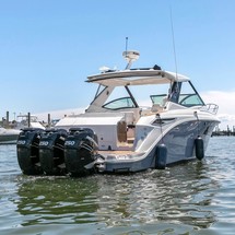 Sea Ray Sundancer 320 OB