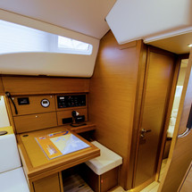 Jeanneau 54