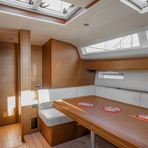 Jeanneau 54