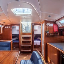 Bavaria 44