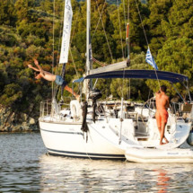 Bavaria 44
