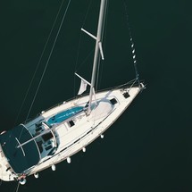 Bavaria 44