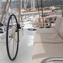 Lagoon 50