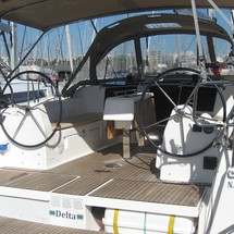 Dufour 382