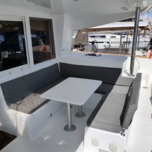 Lagoon 400 S2