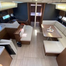 Beneteau Oceanis 51.1