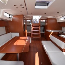 Beneteau Oceanis 51.1