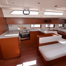 Beneteau Oceanis 51.1