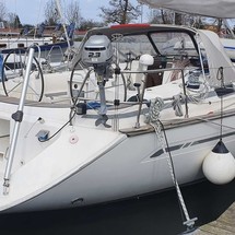 Bavaria 44