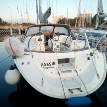 Bavaria 44