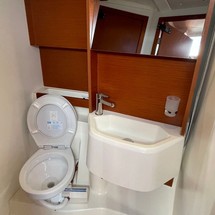 Beneteau Oceanis 51.1