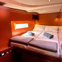 Beneteau Oceanis 51.1