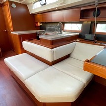 Beneteau Oceanis 51.1