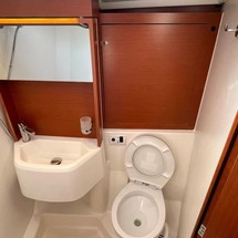 Beneteau Oceanis 51.1