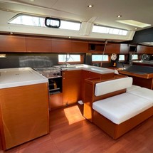 Beneteau Oceanis 51.1