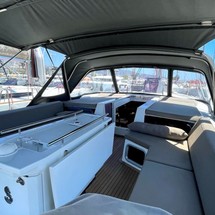 Beneteau Oceanis 51.1