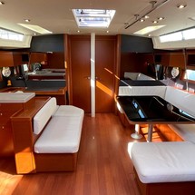 Beneteau Oceanis 51.1