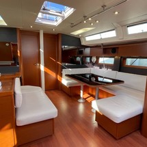 Beneteau Oceanis 51.1