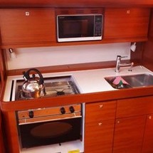 Dufour 410
