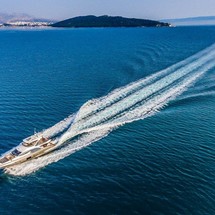 Azimut 66