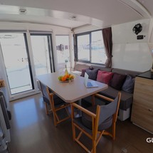 Bali catamarans 4.0 lounge