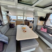 Bali catamarans 4.0 lounge
