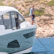 Sealine C530