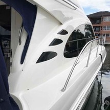 Sea ray 420 sedan bridge