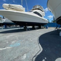 Sea ray 420 sedan bridge