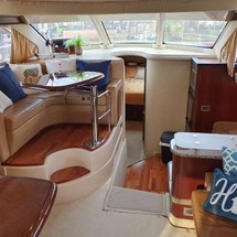 Sea ray 420 sedan bridge