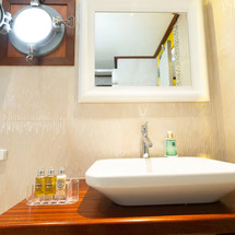 Feadship Gallant Lady