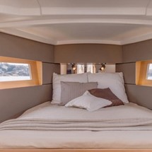 Beneteau Oceanis 38