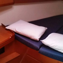 Beneteau Oceanis 37