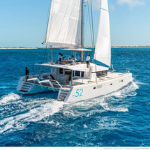 Lagoon 52