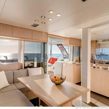 Lagoon 52