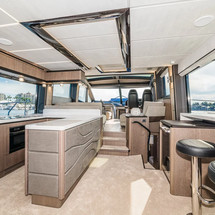 Galeon 680 FLY