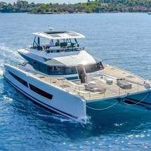 Fountaine Pajot Power 67