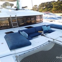 Lagoon 560