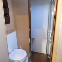 Lagoon 560