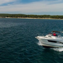 Jeanneau Cap Camarat 9.0 WA