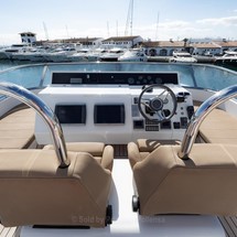 Fairline Squadron 65