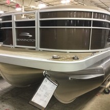 Bennington 24 sbrx