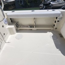 World cat 320 ec