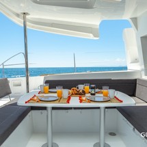 Lagoon 450 F