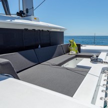 Lagoon 450 F