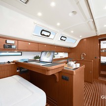 Bavaria Cruiser 51