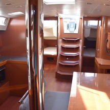 Beneteau Oceanis 38.1