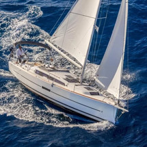Dufour 360